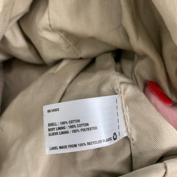 🎉GAP lightweight, snap button, lined windbreaker size M - Picture 8 of 12